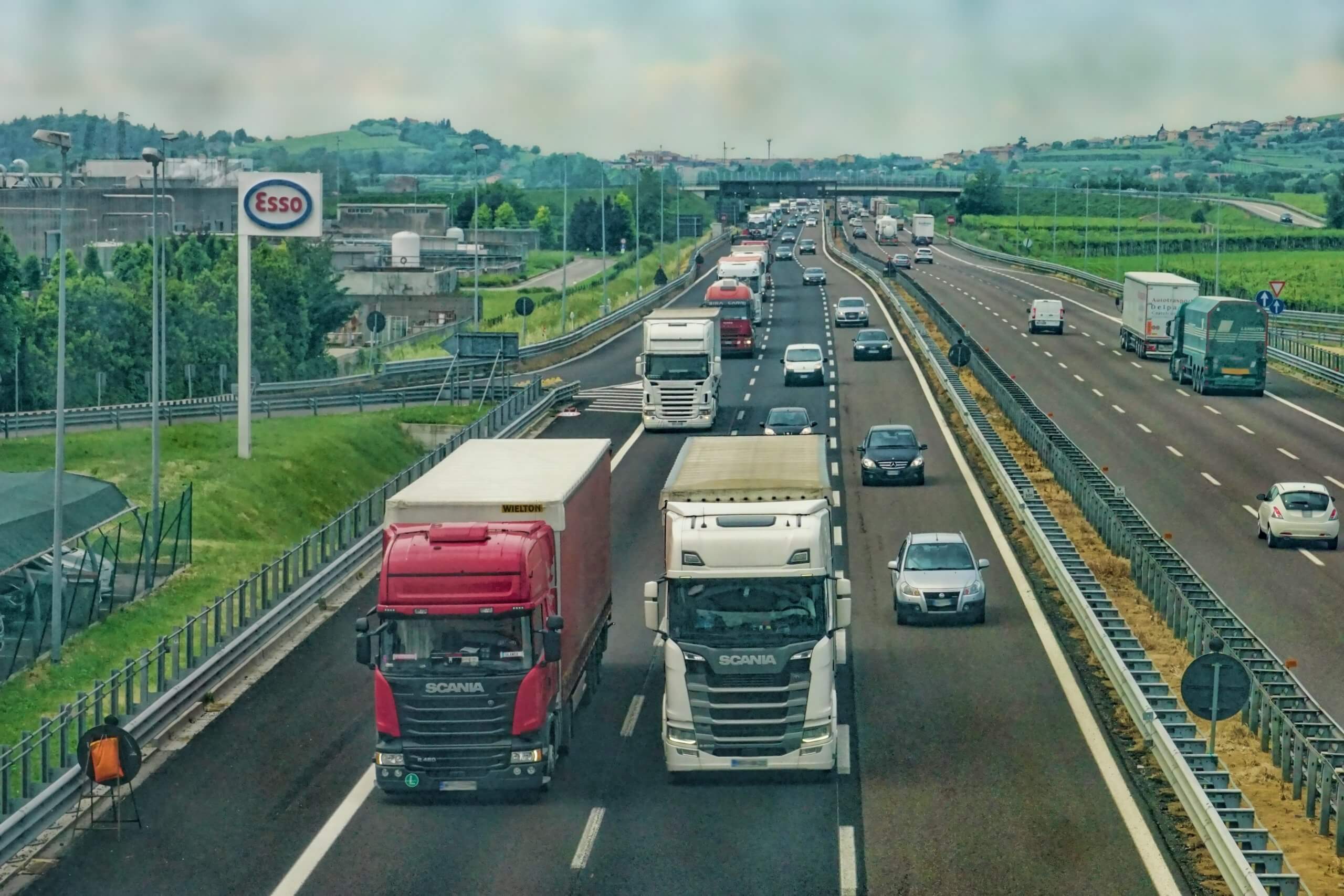 LKW´s auf der Autobahn